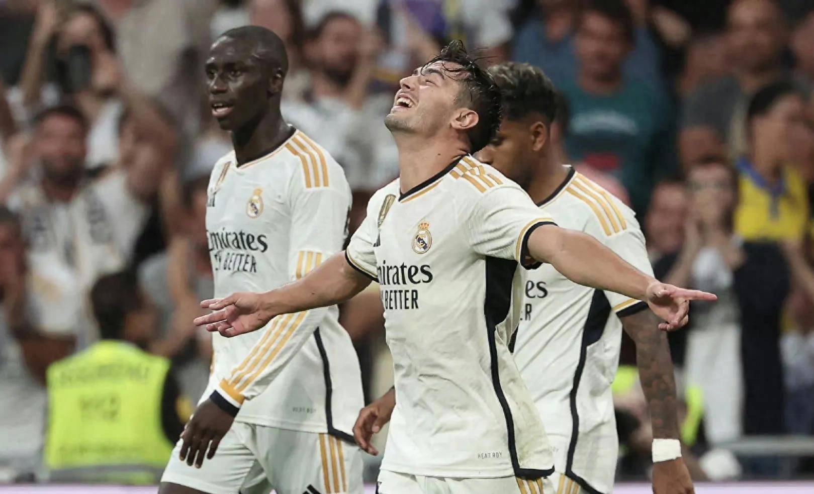 包含清晨毕尔巴鄂竞技备战社区盾，单刀错失细节曝光，赛场秩序良好，赛季目标并未改变的词条-开云体育官网